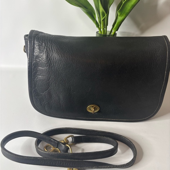 Coach Vintage Convertible Clutch bag Black Crossbody Leather
